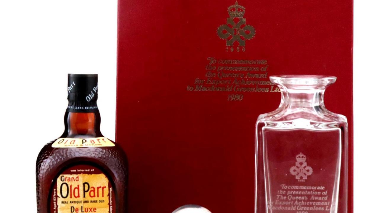 Old Parr De Luxe 12 Year Old Gift Pack Whisky | Whisky Auctioneer