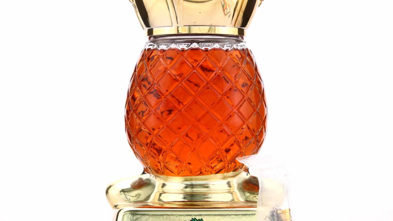 Suntory Royal Hawaiian Open 25th Anniversary Decanter 75cl Whisky