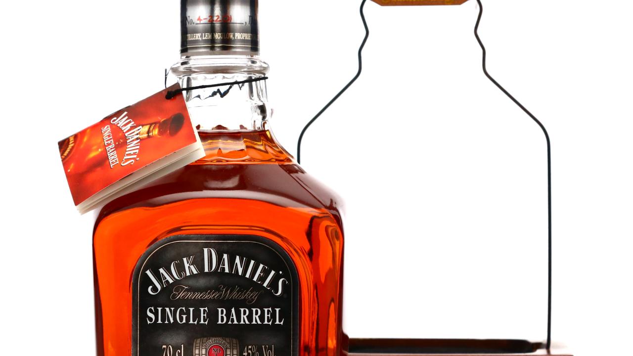 Jack Daniel's Single Barrel 2004 - includes Plinth Whisky | Whisky