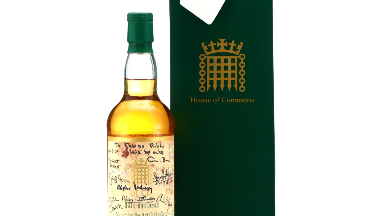 House of Commons Scotch Whisky / Signed Labour Party Whisky | Whisky ...