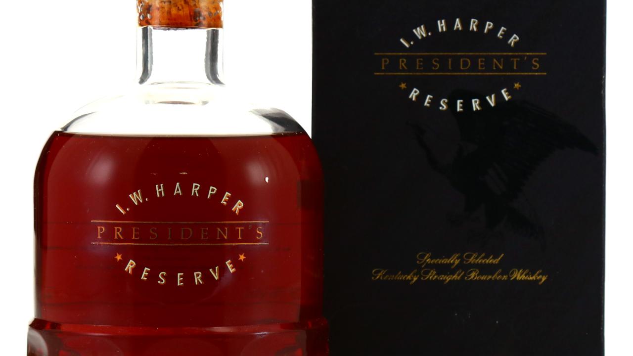 I.W. Harper President's Reserve Decanter Whisky | Whisky Auctioneer