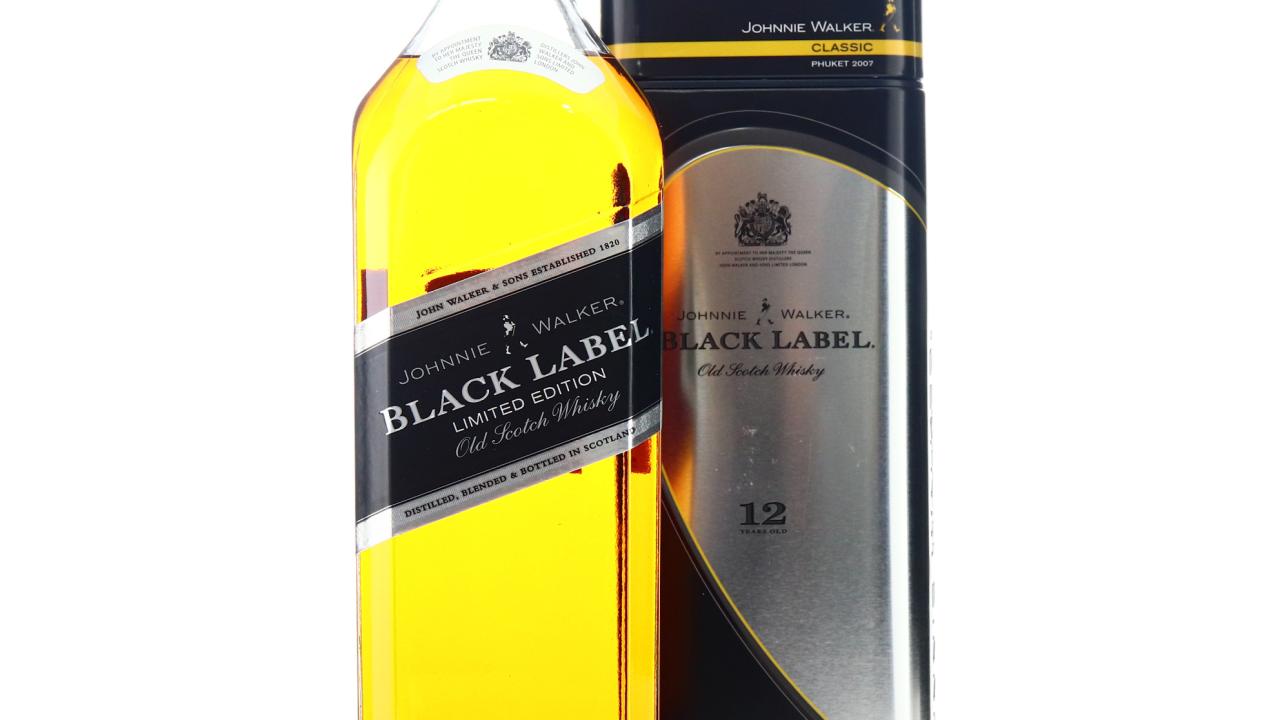 Johnnie Walker Black Label 12 Year Old Classic / Classic Phuket