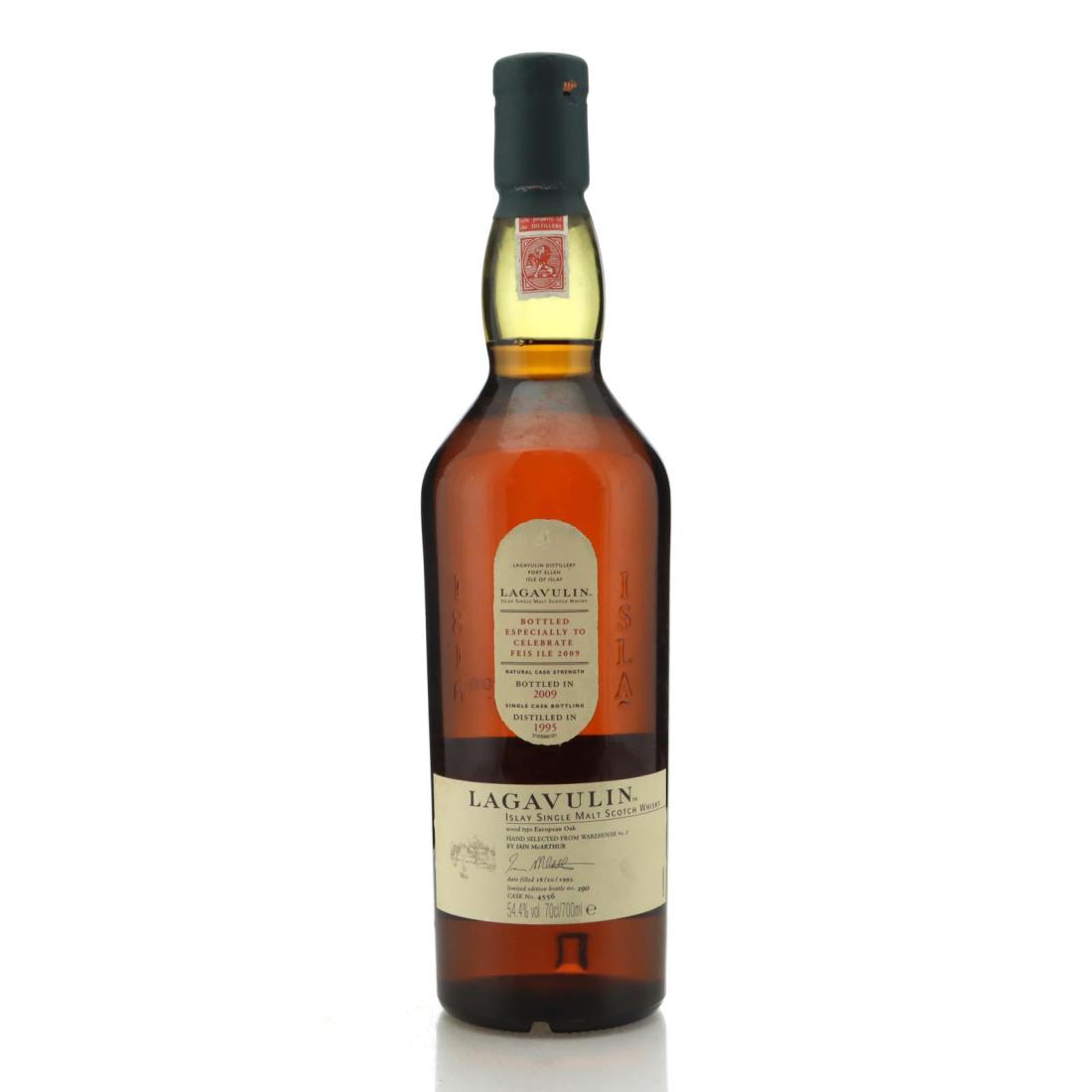 Lagavulin 1995 Single Cask Bottling