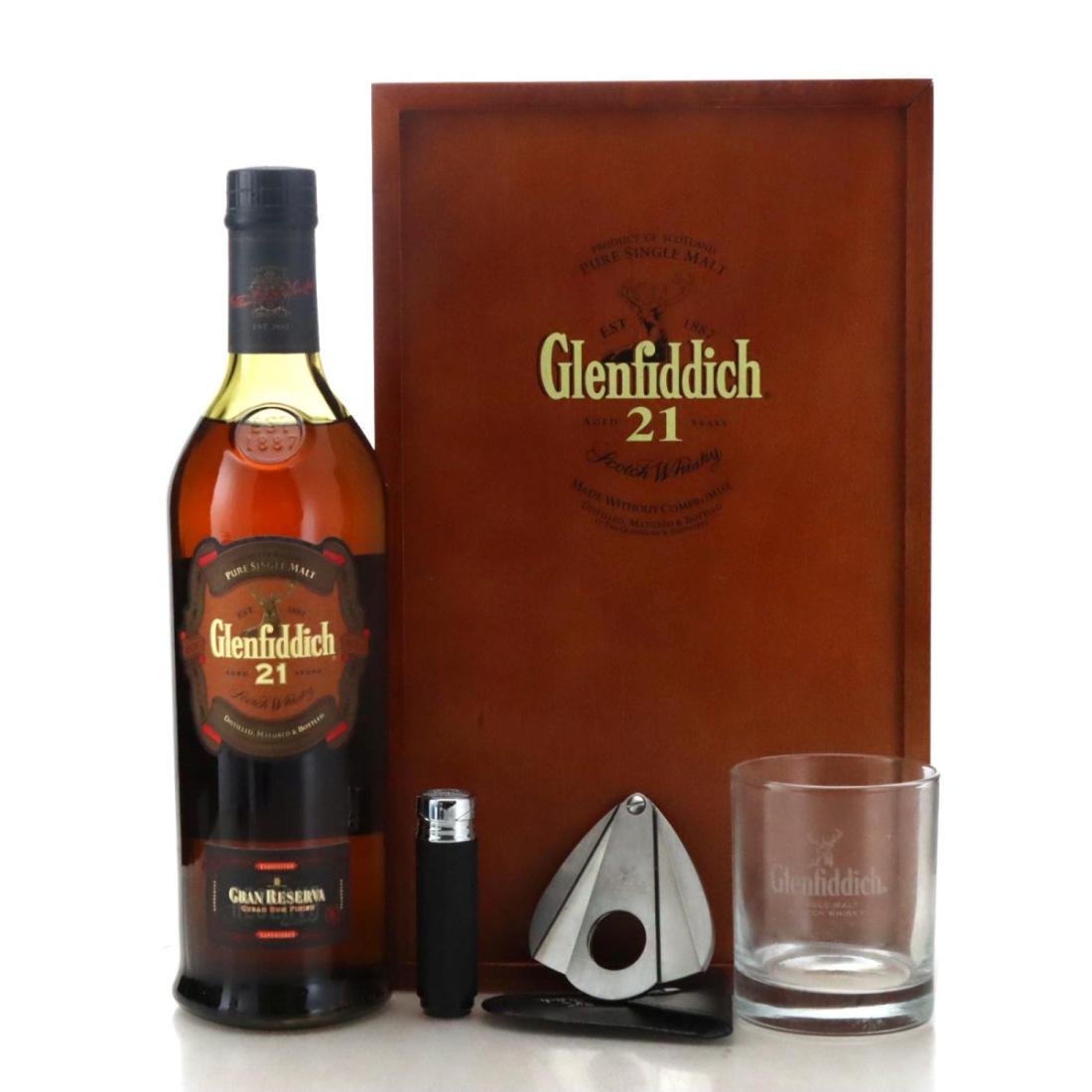 Glenfiddich Gran Reserva 21 Cigar Gift Pack
