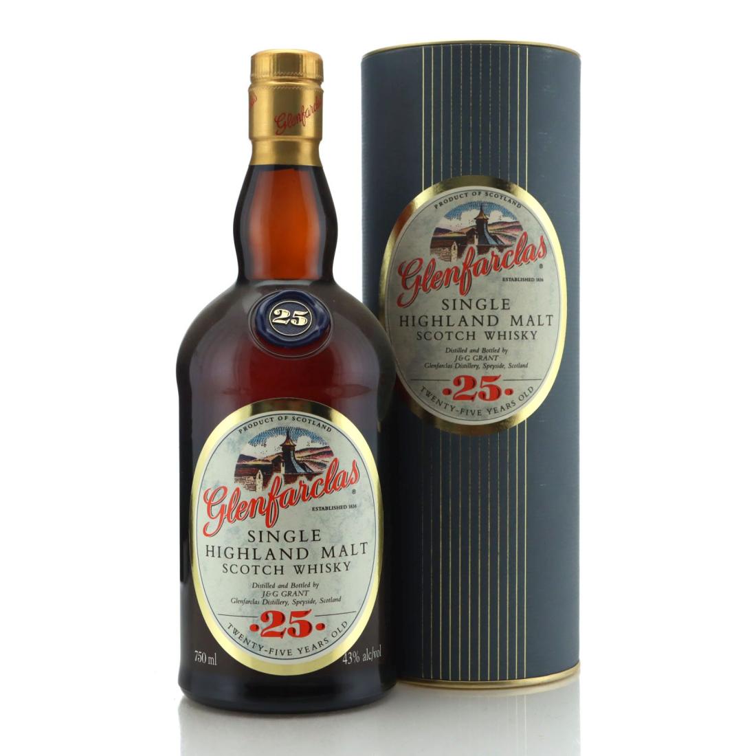 Glenfarclas 25 Year Old, Oloroso Sherry Cask, 1979, 43% whisky bottle
