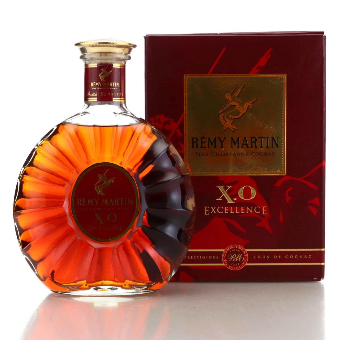 Rémy Martin XO Excellence, 2013, 40% whisky bottle
