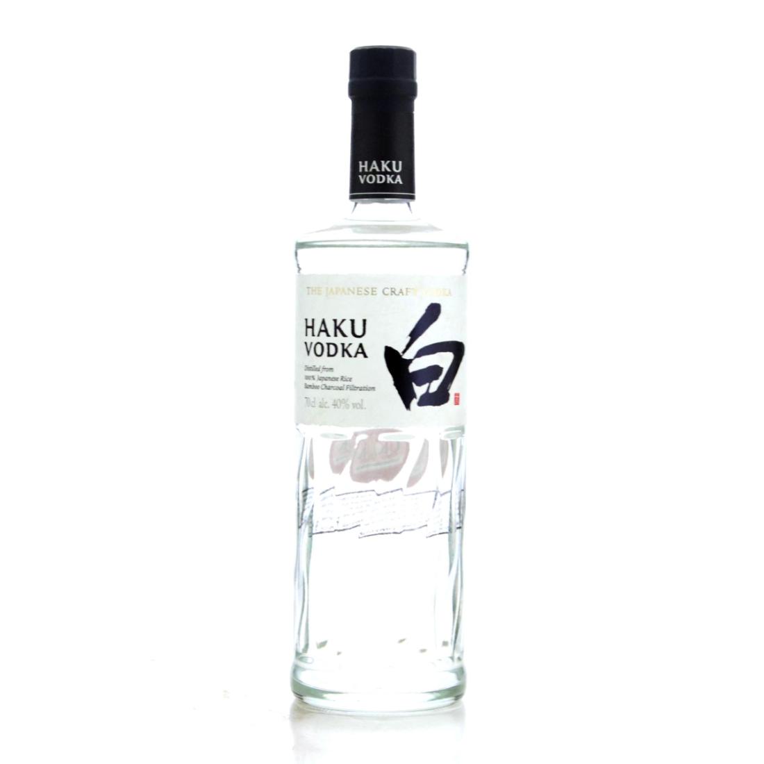 Haku Suntory Vodka, 700 ml, 40% whisky bottle