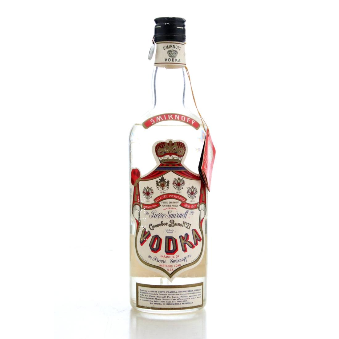 Smirnoff Vodka, Cinzano Italian Bottling, 40% whisky bottle