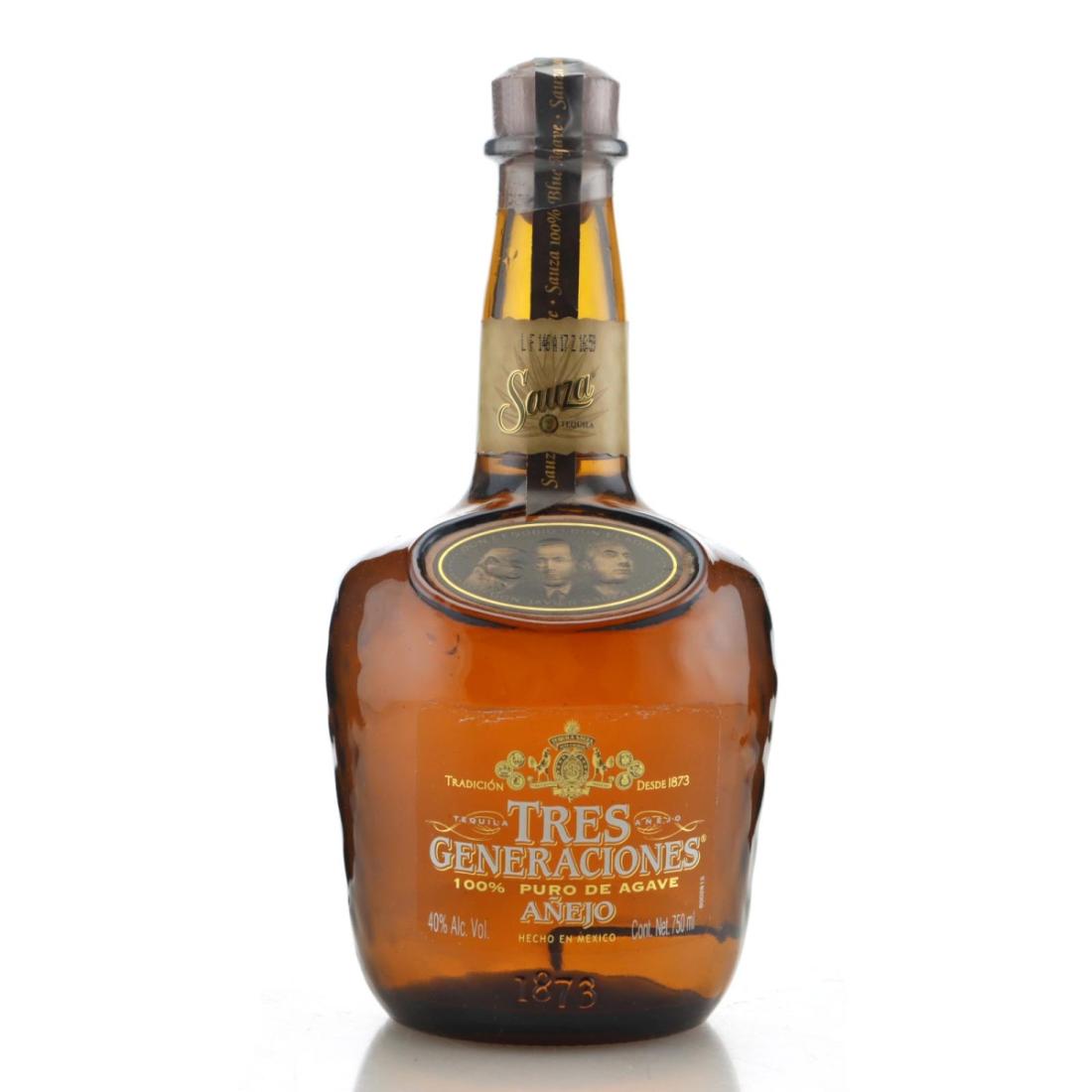 Sauza Tres Generaciones Añejo, 40% whisky bottle