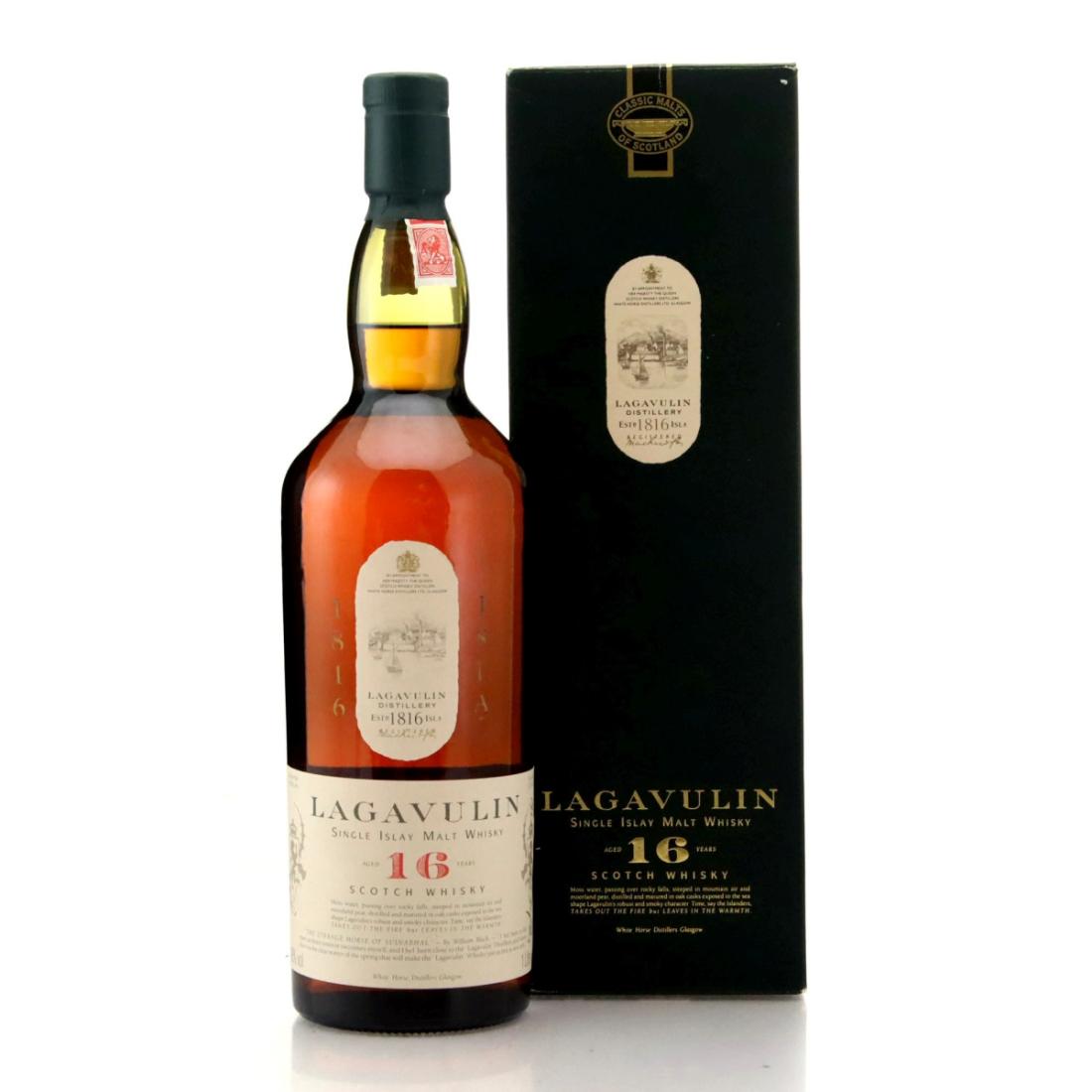 Lagavulin 16 Year Old White Horse Distillers Litre