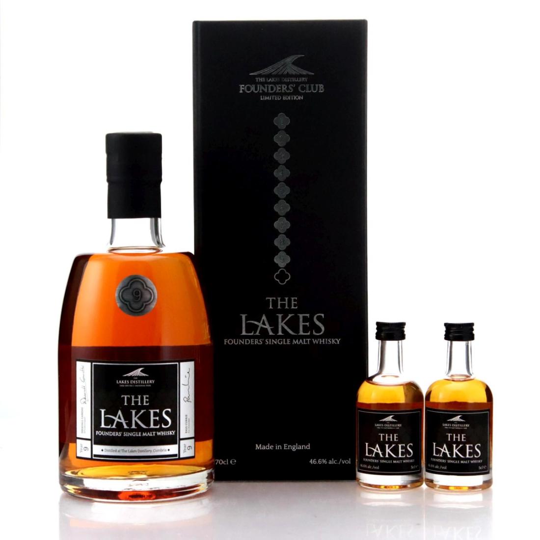 Lakes Founders Club Year 9