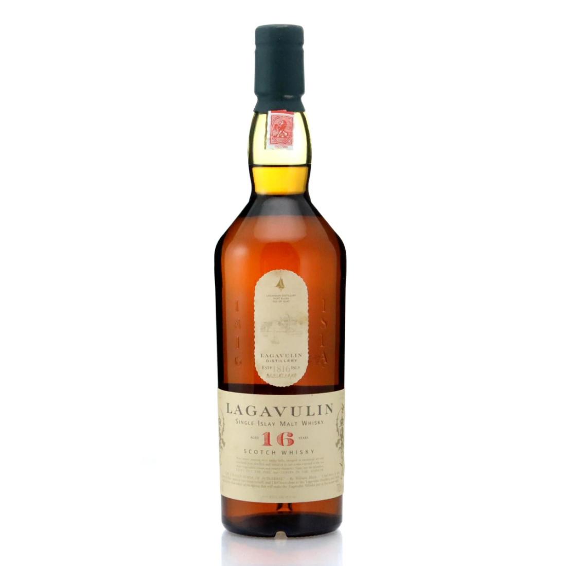 Lagavulin 16 Year Old