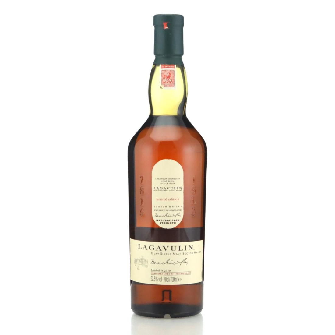 Lagavulin Distillery Exclusive