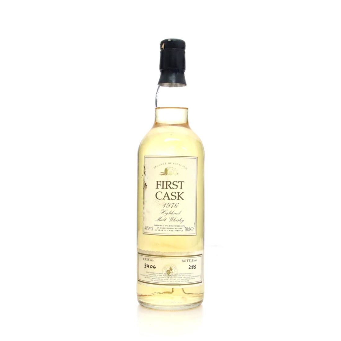North Port 24 Year Old, Cask #3906, 1976, First Cask, 46% whisky bottle