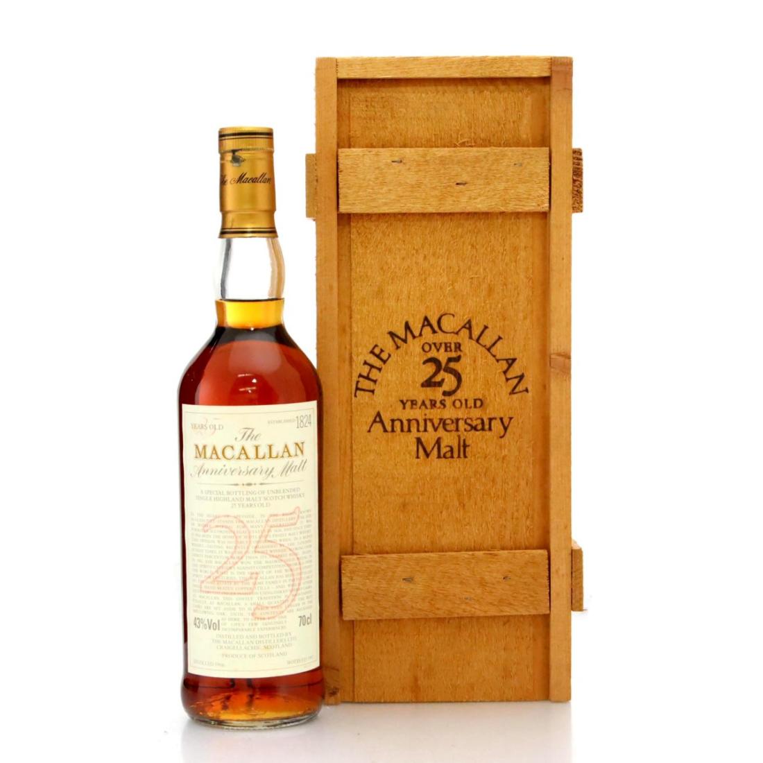Macallan Anniversary Malt 25 Year Old, Sherry Cask, 1992, 43% whisky bottle
