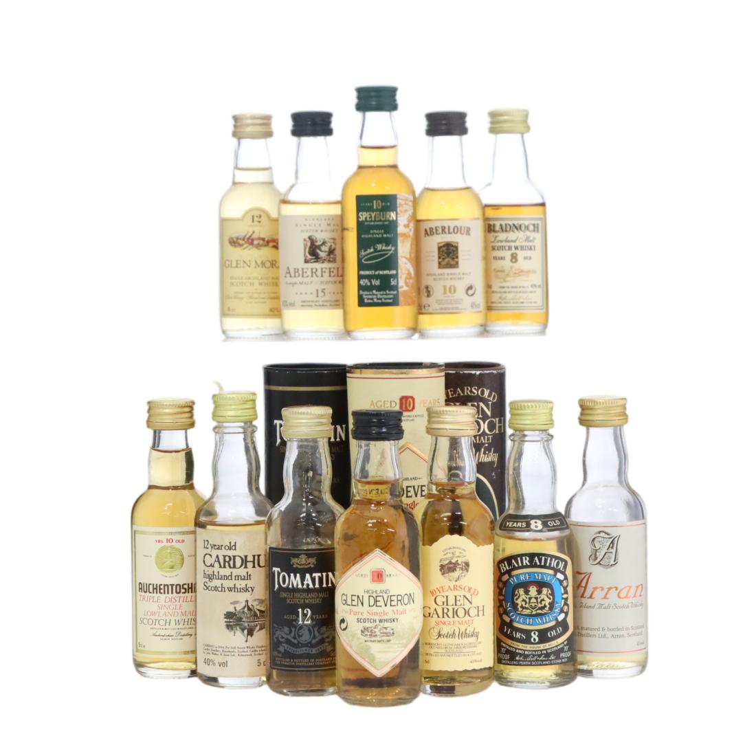 Scotch Whisky Miniature X 12