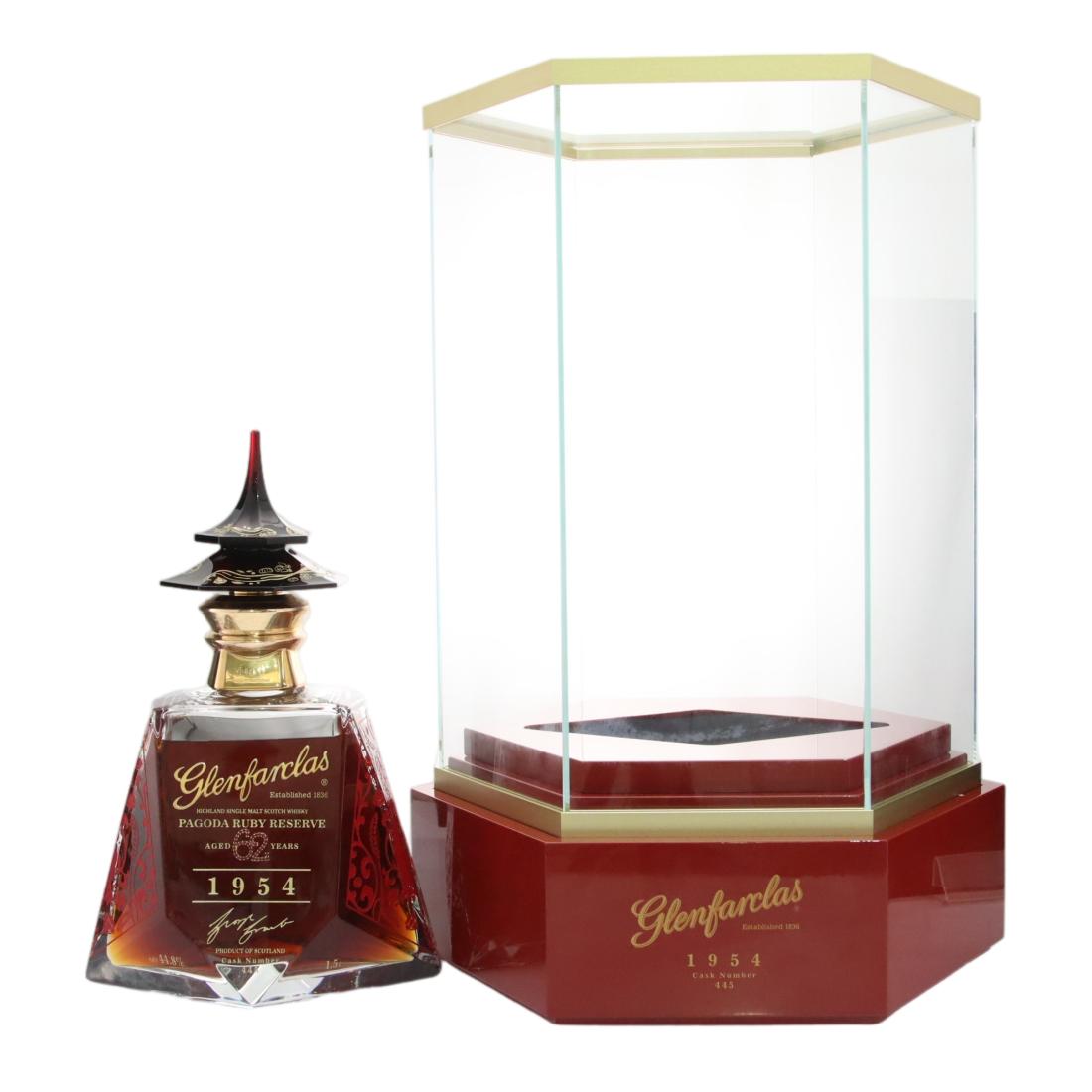 Glenfarclas 1954 Pagoda Ruby Reserve 62 15litre