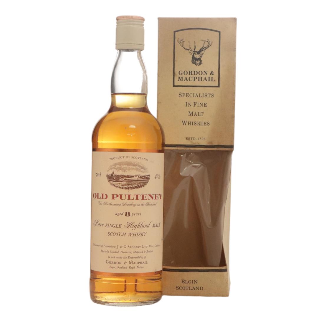Old Pulteney Distillery Labels series 8 Year Old, Bourbon Cask, Gordon & MacPhail, 40% whisky bottle