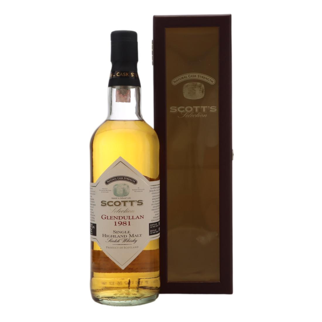 Glendullan 17 Year Old, Oak Cask, 1981, Scott's Selection, 58.7% whisky bottle