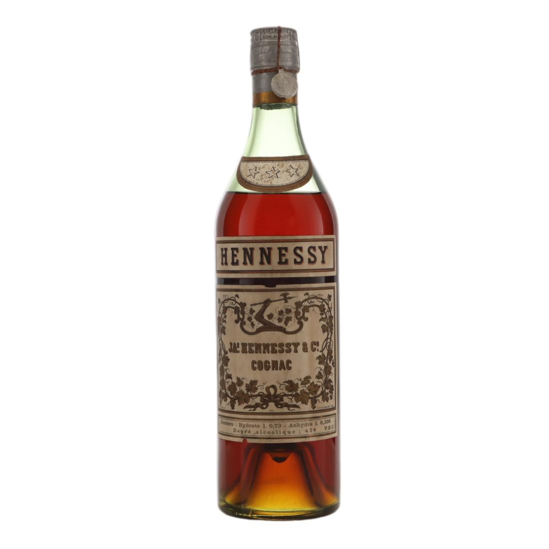 Hennessy 3 Star, 42% whisky bottle