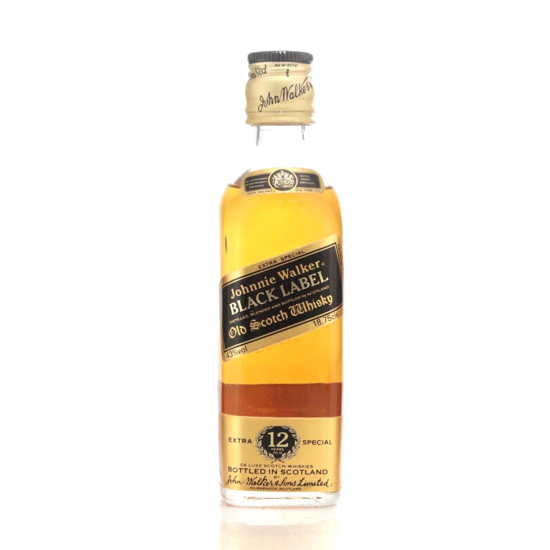 Johnnie Walker Black Label 12 Extra Special Old Scotch Whisky