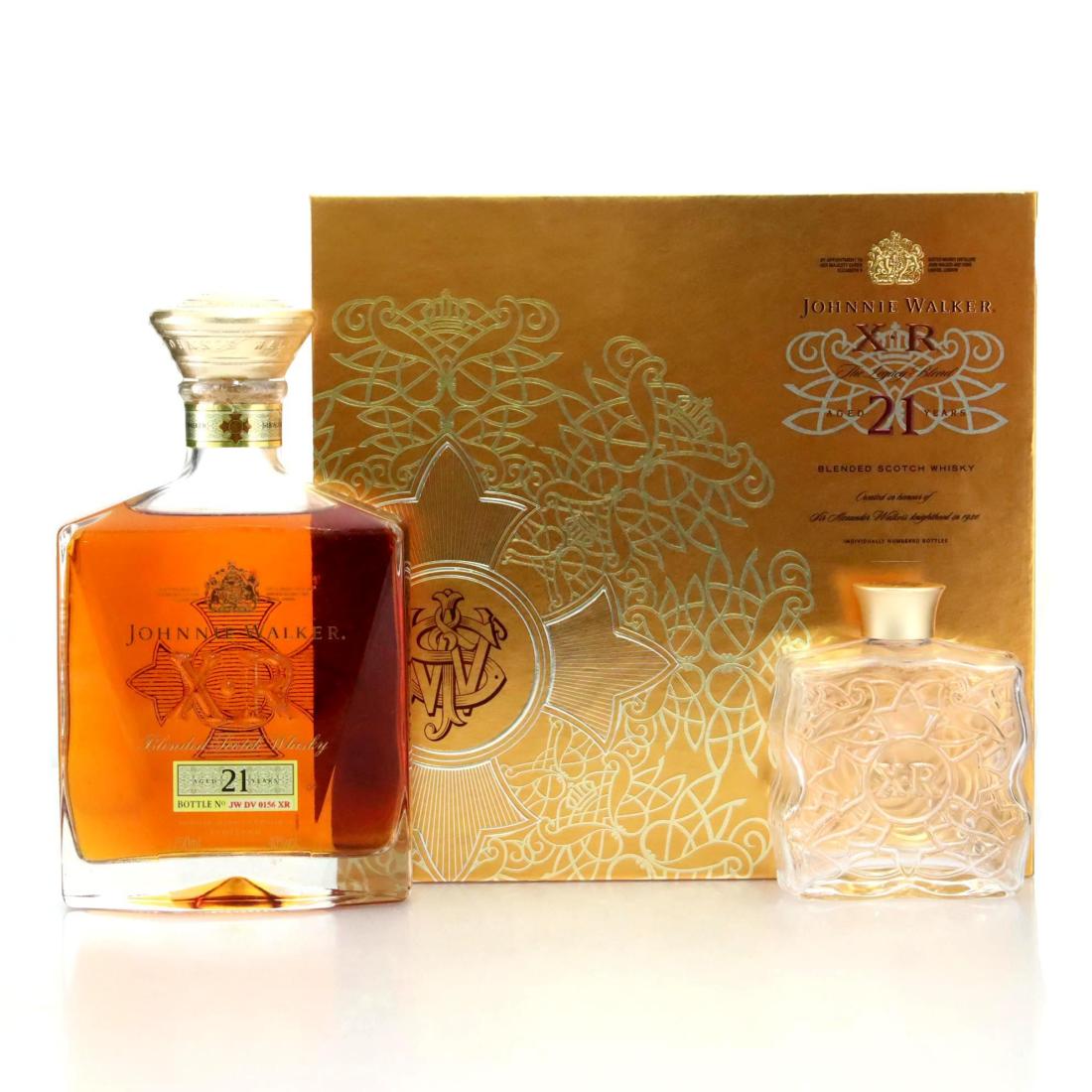 Johnnie Walker Xr 21 Blended Scotch Whisky Mini Decanter Gift Pack