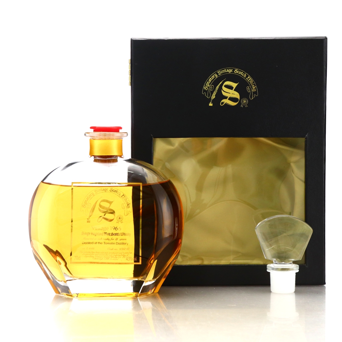 Tomatin 1966 Signatory Vintage 26 Year Old Decanter