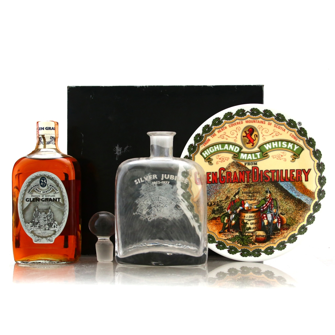 Glen Grant 25 Year Old Gift Pack / Silver Jubilee 1977 - Giovinetti Import