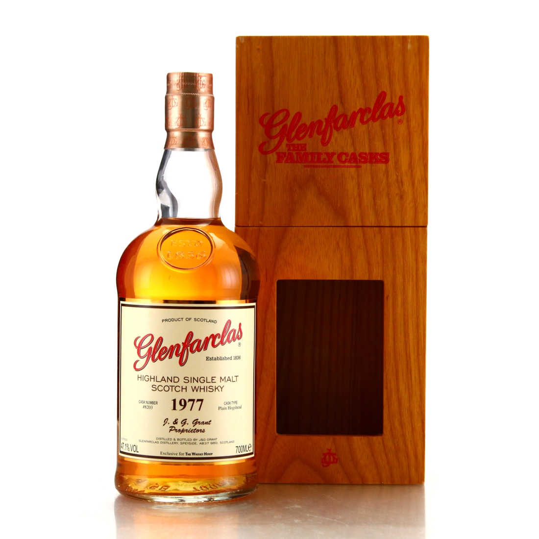 Glenfarclas 1977 Single Cask #8203 / The Whisky Hoop