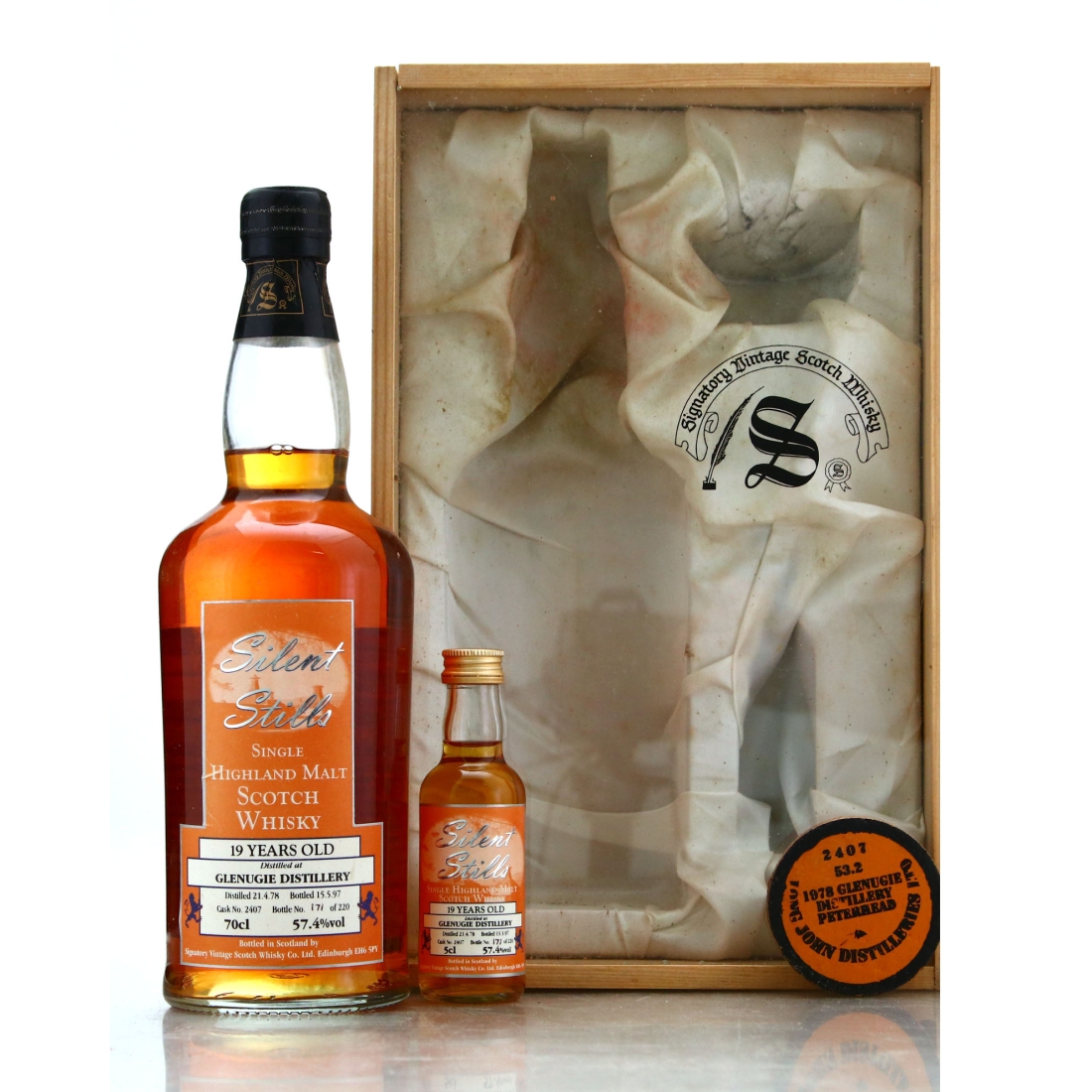 Glenugie 1978 Signatory Vintage 19 Year Old Silent Stills Gift Pack