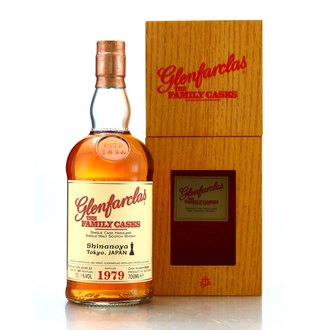 Glenfarclas 1979 Family Cask #8800 / Shinanoya