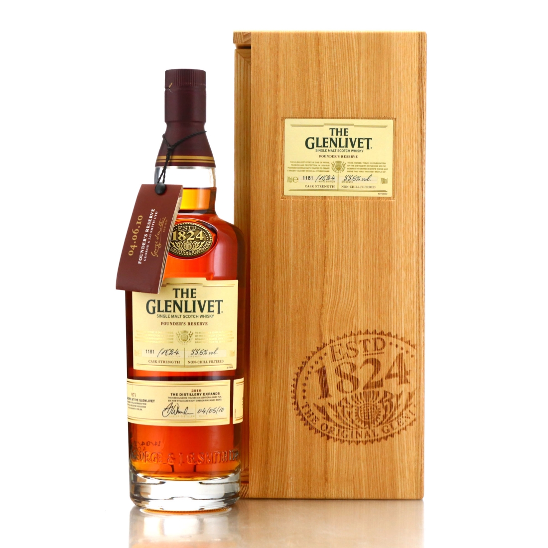 Glenlivet Founder's Reserve Cask Strength / The Distillery Expands 2010