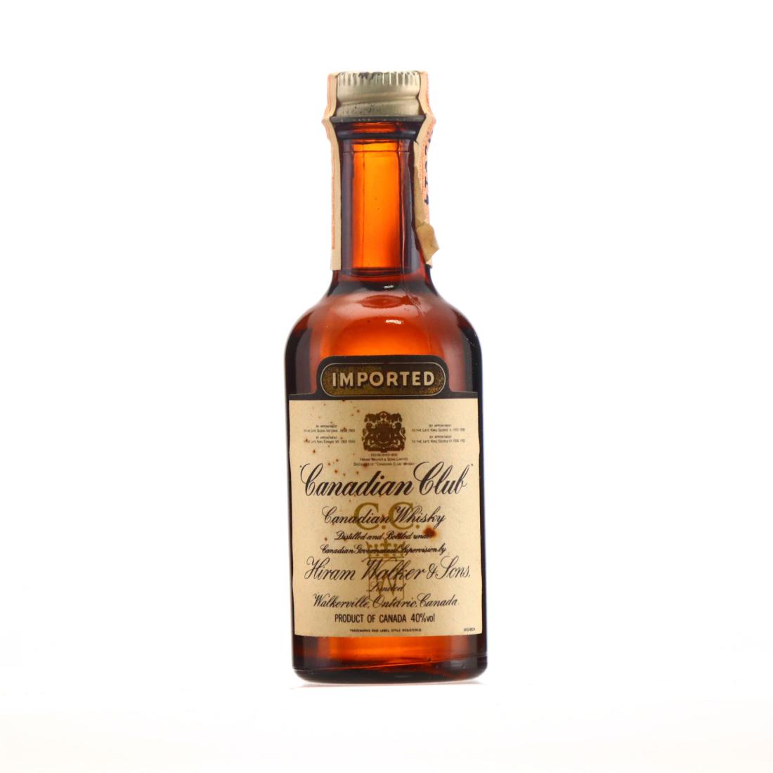 全国送料無料】クラウンローヤル 1968 Seagram's Crown Royal Fine De