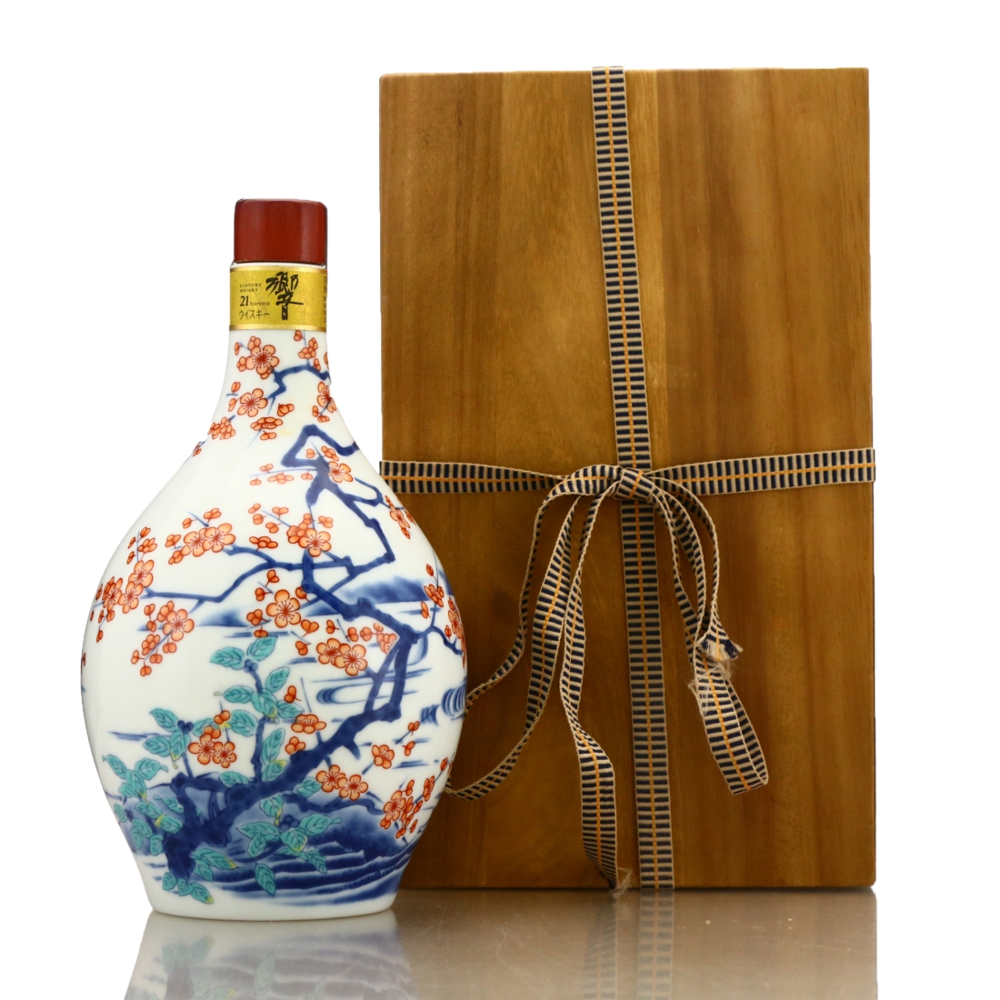 Hibiki 21 Year Old Ceramic Arita Decanter 2006 Release
