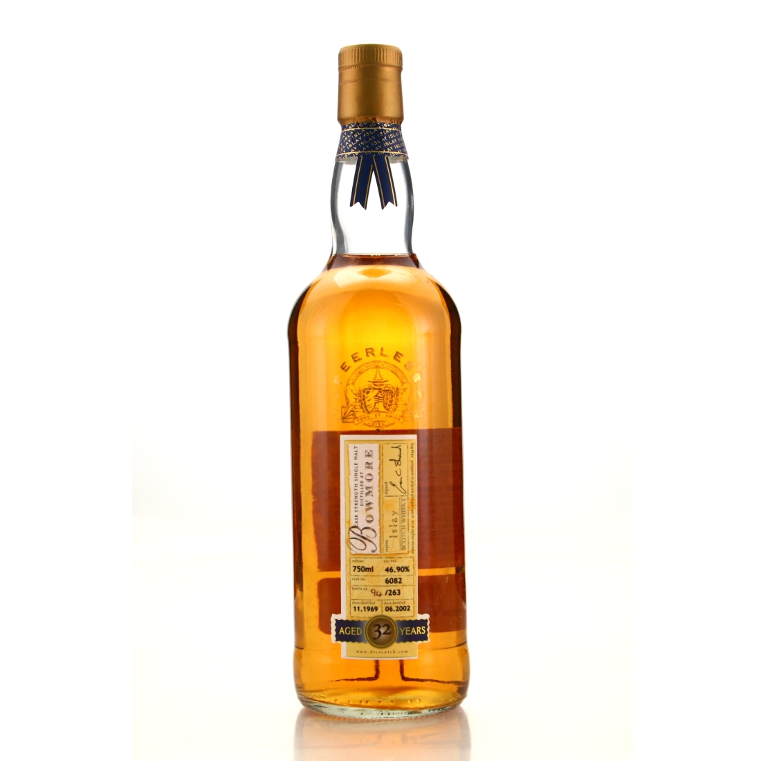 Bowmore 1969 Duncan Taylor 32 Year Old #6082