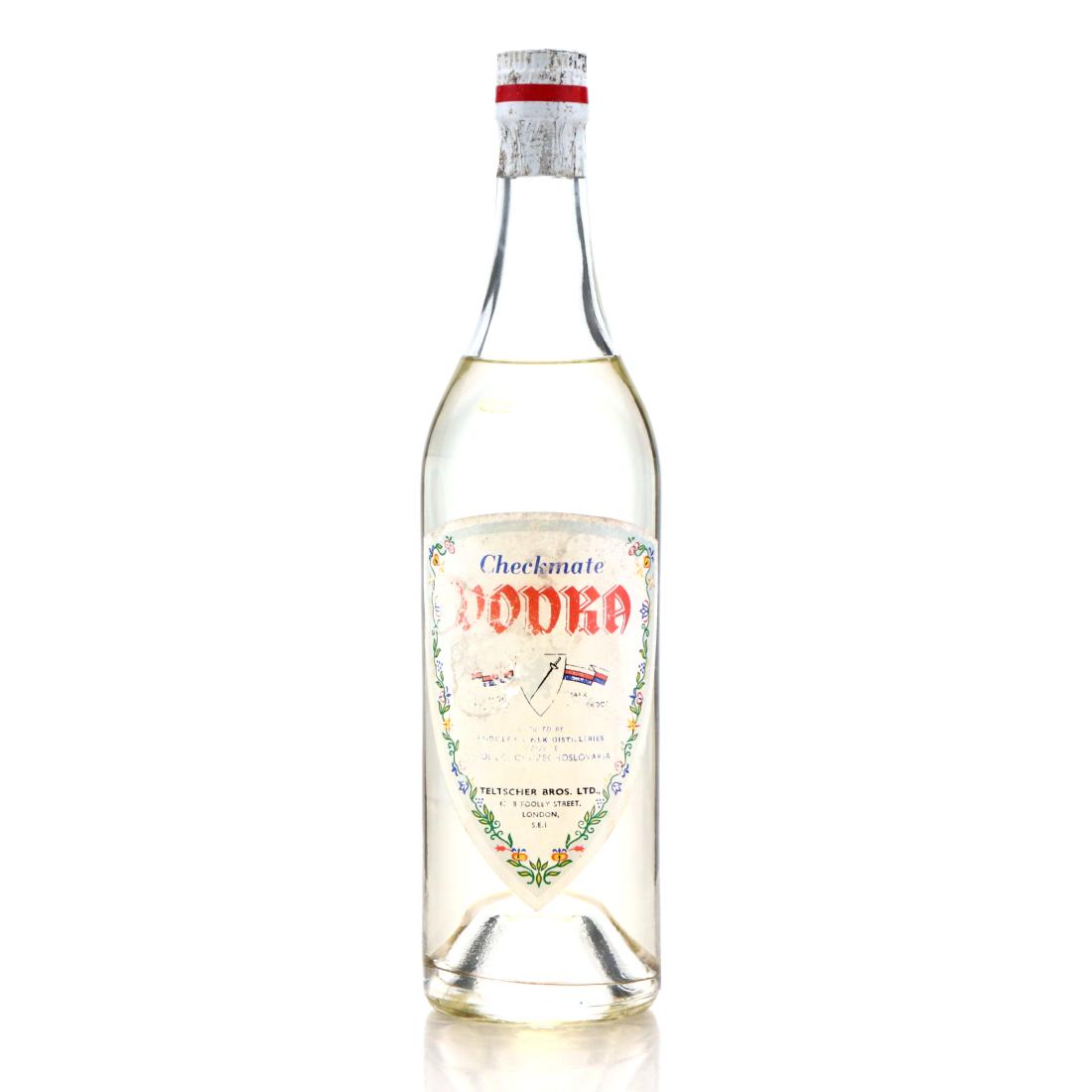 Checkmate CCzechoslovakia Vodka circa Whisky | Whisky Auctioneer