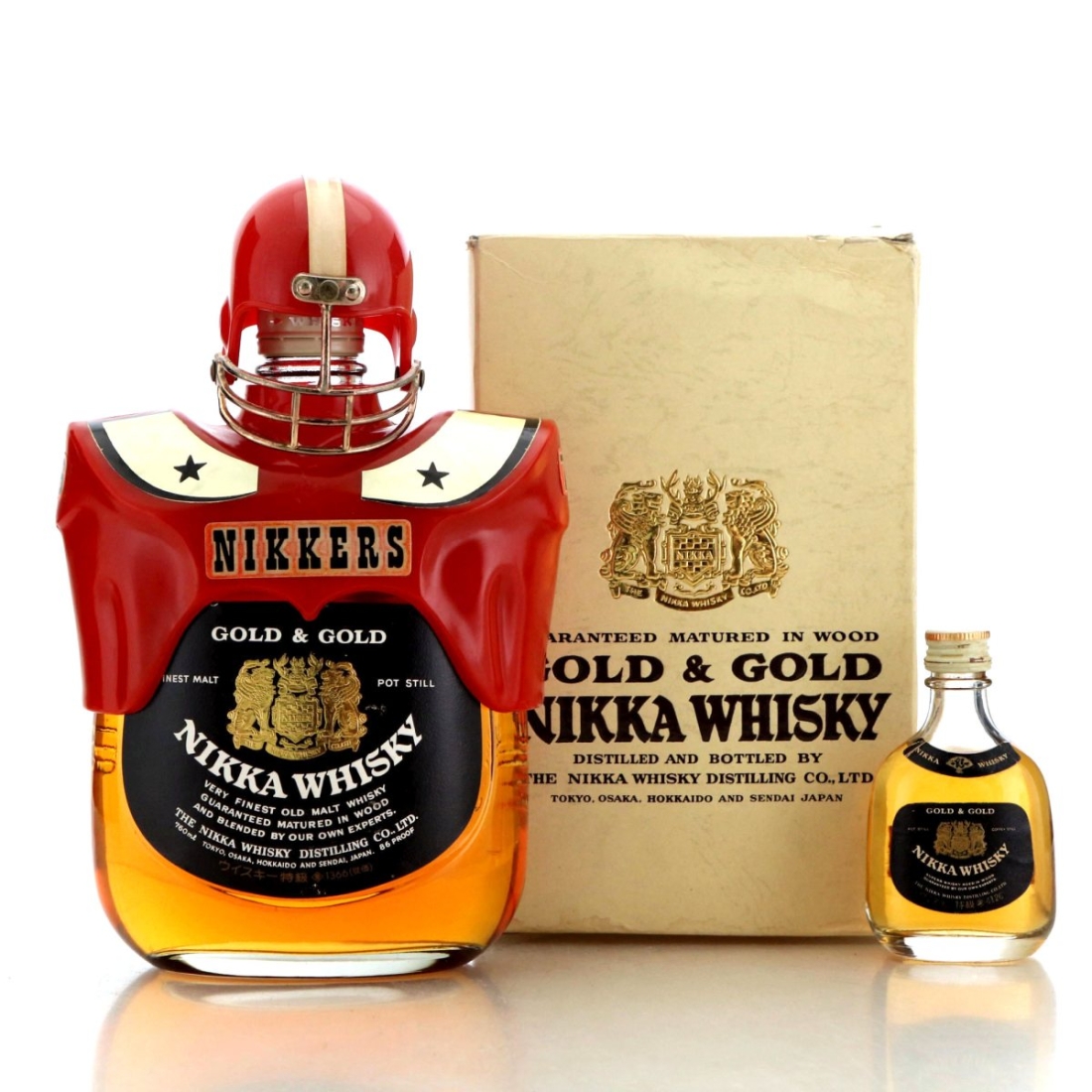 Nikka Gold and Gold American Footballer​ with Miniature