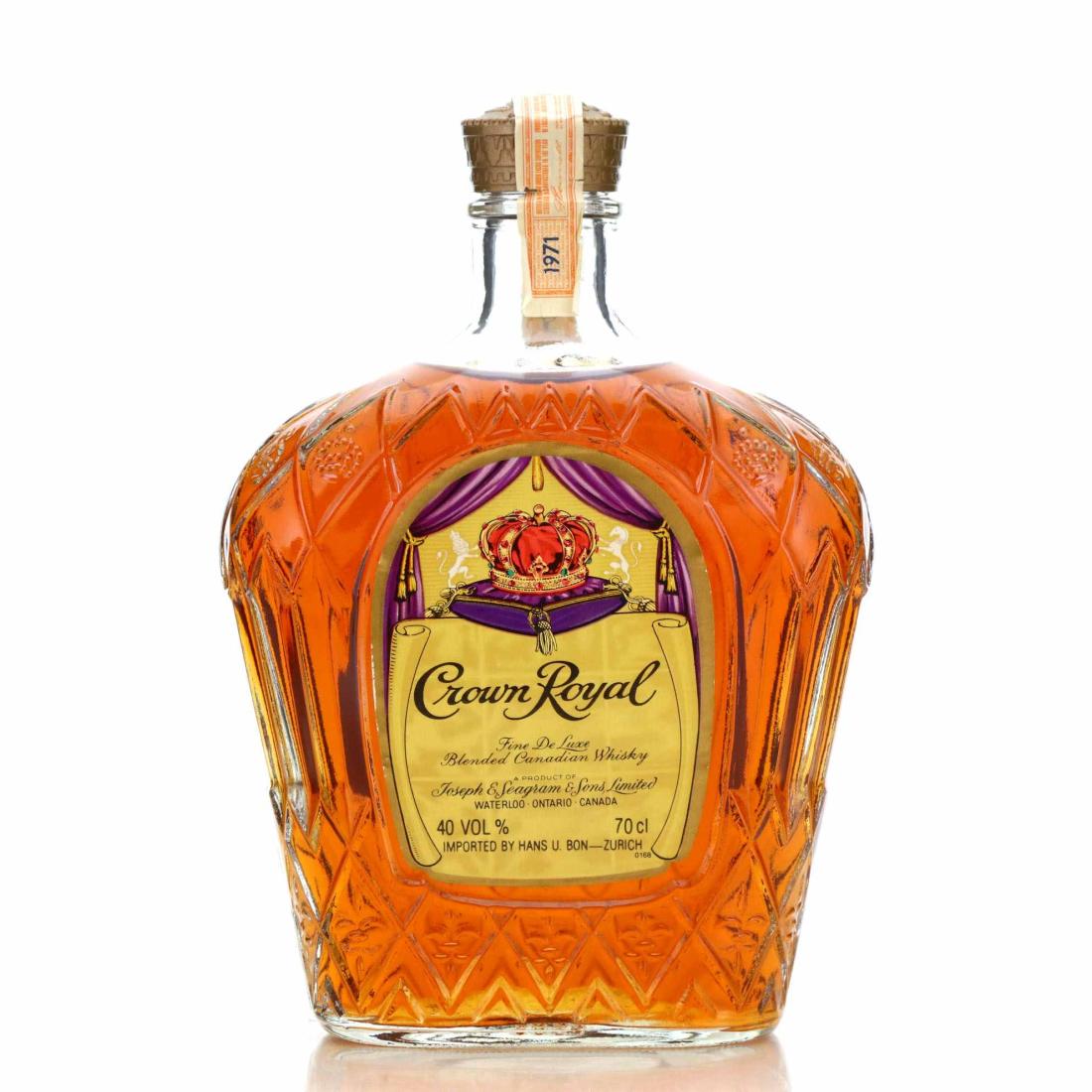 Seagrams Crown Royal 1971 Canadian Whisky