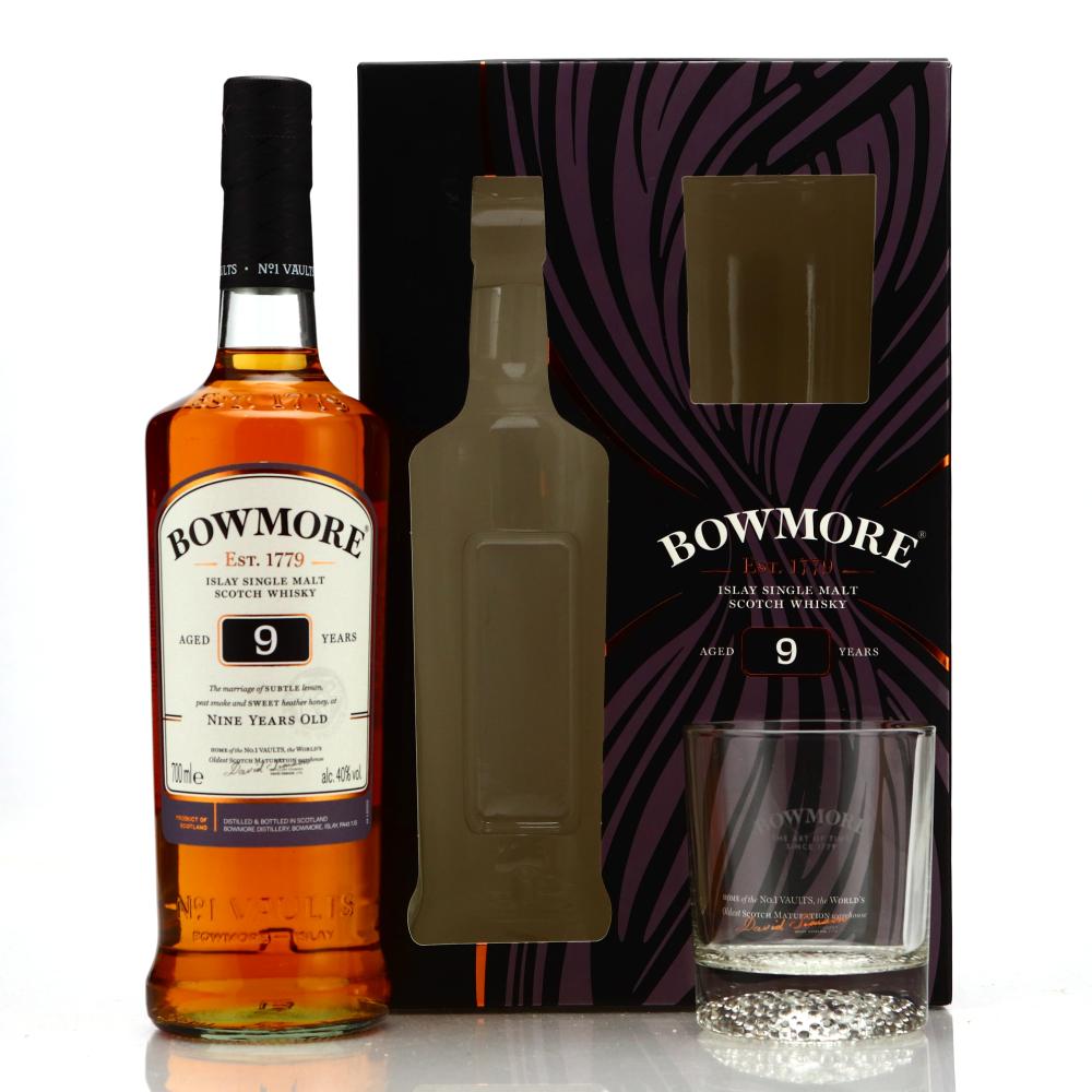 Bowmore 9 Year Old Gift Pack