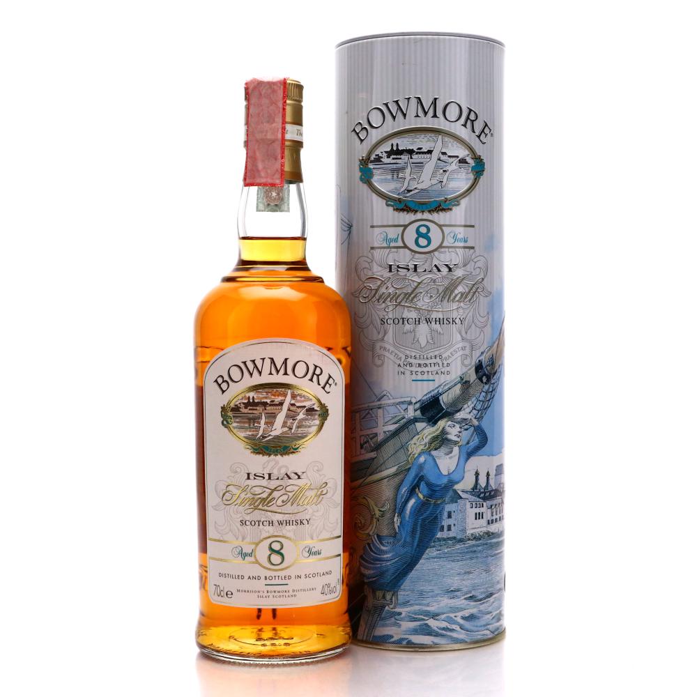 Bowmore 8 Year Old Limited Edition / A Hero's Return