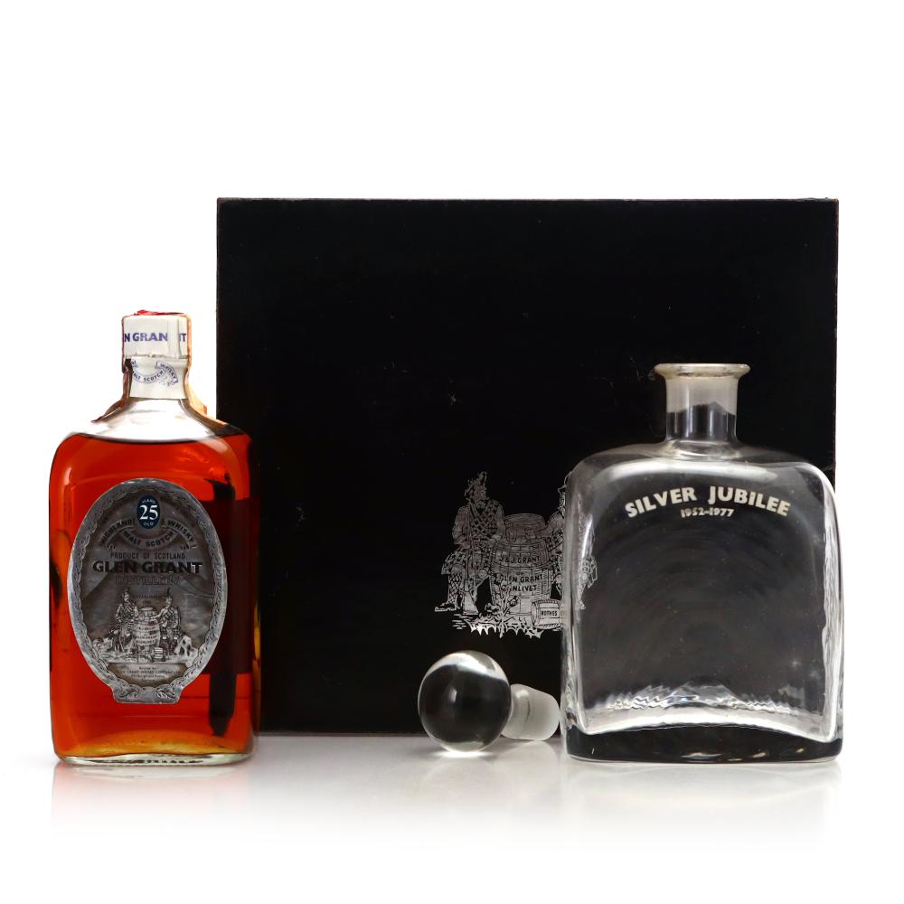 Glen Grant 25 Year Old Silver Jubilee 1977 Gift Pack / Giovinetti Import