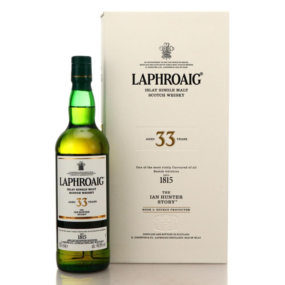 Laphroaig 33 Year Old The Ian Hunter Story Book 3