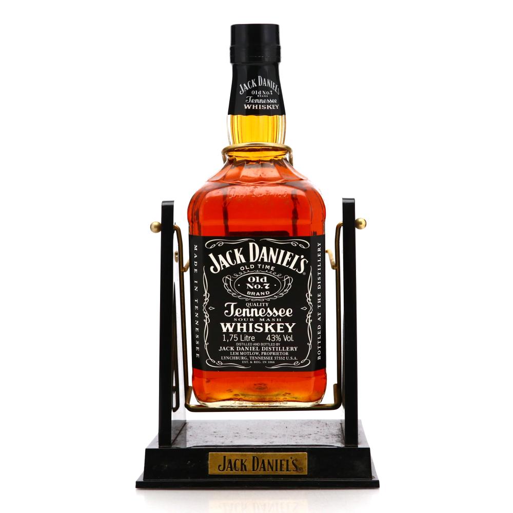 Jack Daniel's Old No.7 Brand 86 Proof 1.75 Litre / includes Pouring Cradle - South Korea