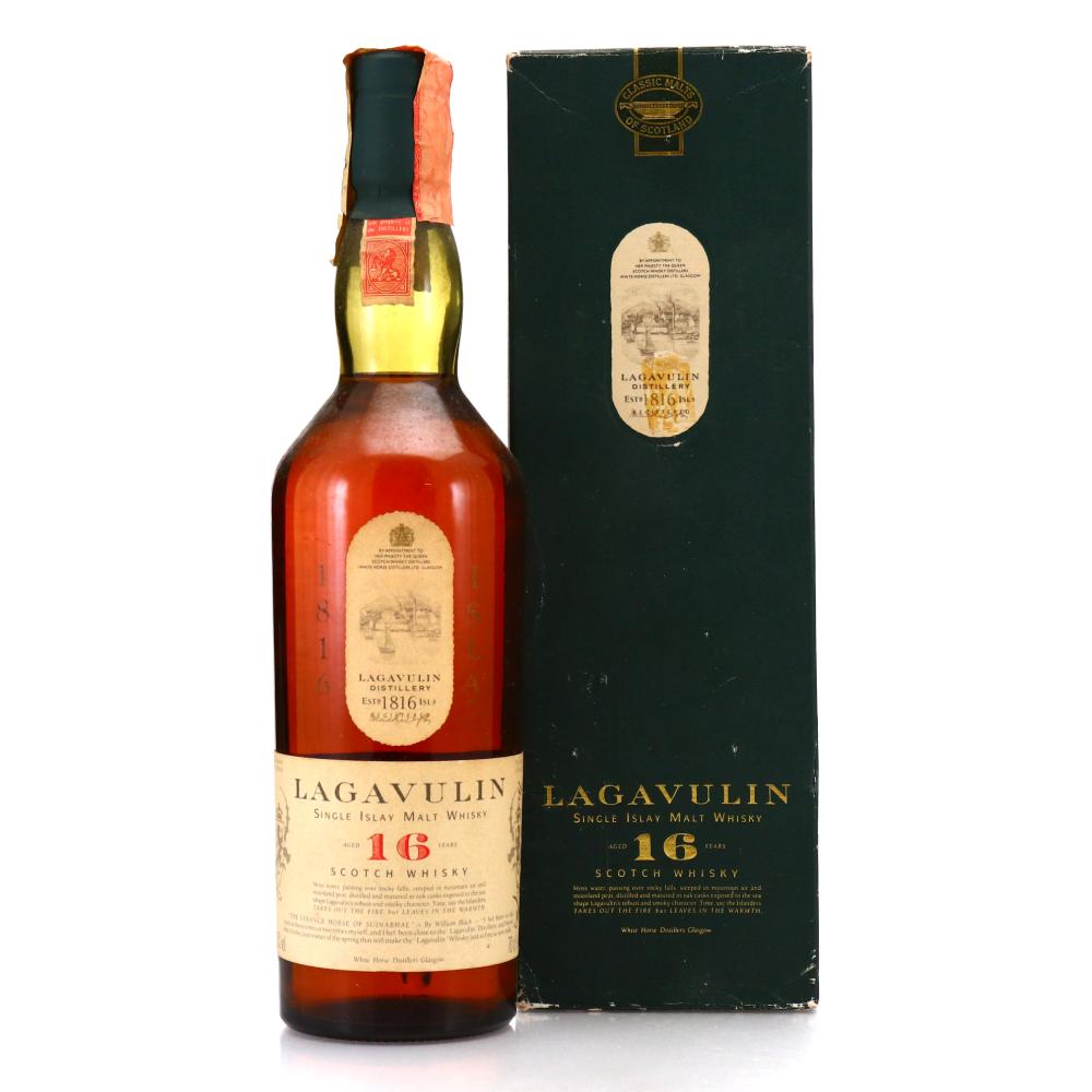 Lagavulin 16 Year Old White Horse 19xxs
