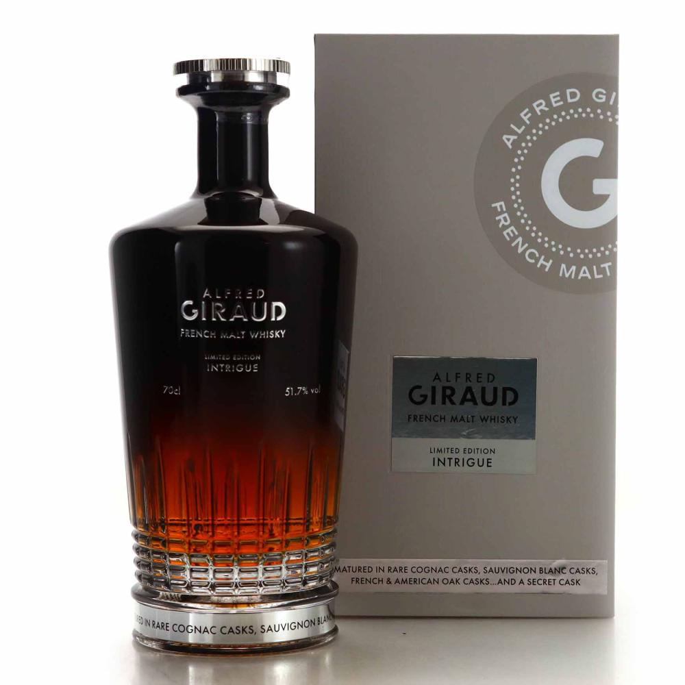 Alfred Giraud Intrigue