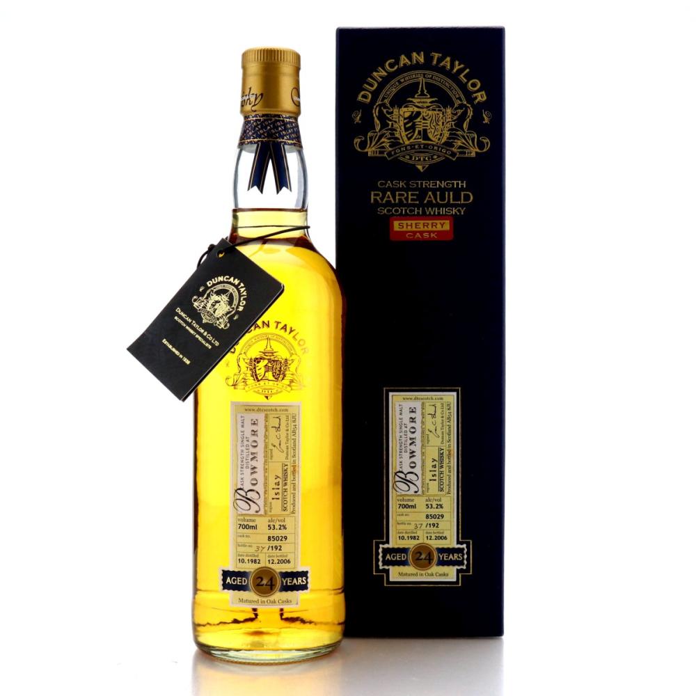 Bowmore 1982 Duncan Taylor 24 Year Old