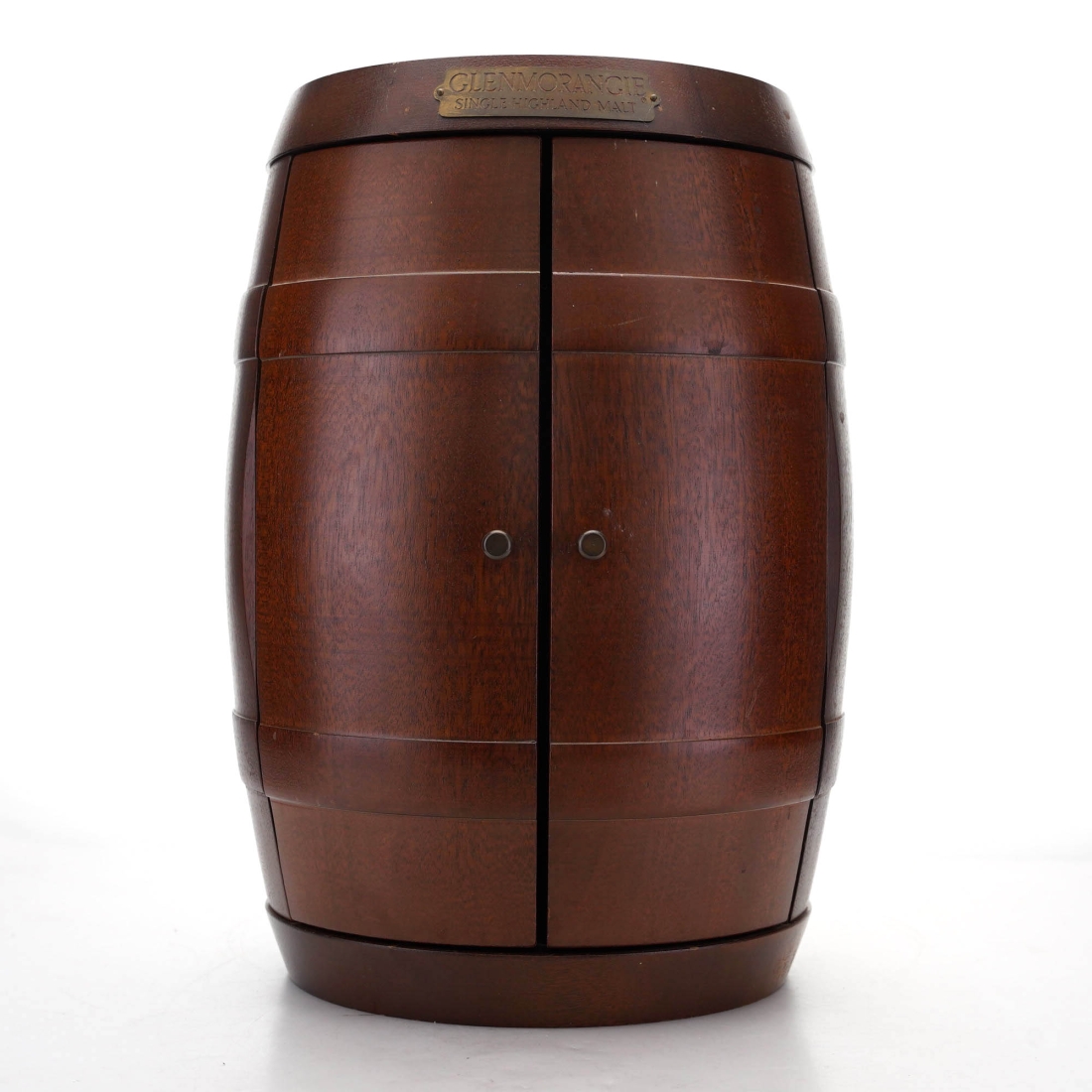 Glenmorangie Sixteen Men of Tain Display Cabinet