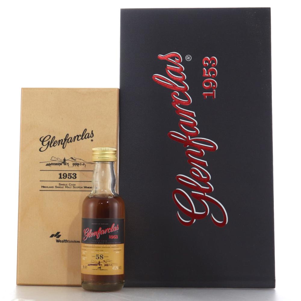 Glenfarclas 1953 Wealth Solutions Single Cask 58 Year Old Miniature 5cl / with Book