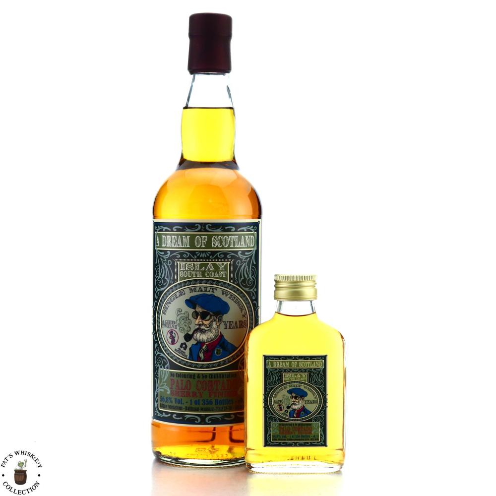 Lagavulin 12 Year Old A Dream of Scotland 70cl & 10cl