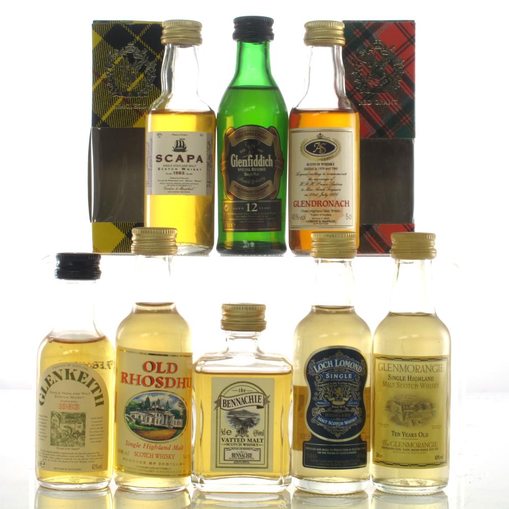 Single Malt Miniature Selection 8 x 5cl / Including Scapa 1983 and Glendronach Royal Marriage